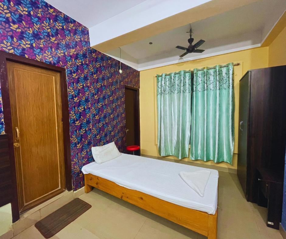 H K Residency Near Kalakshetra Hotell Guwahati Eksteriør bilde