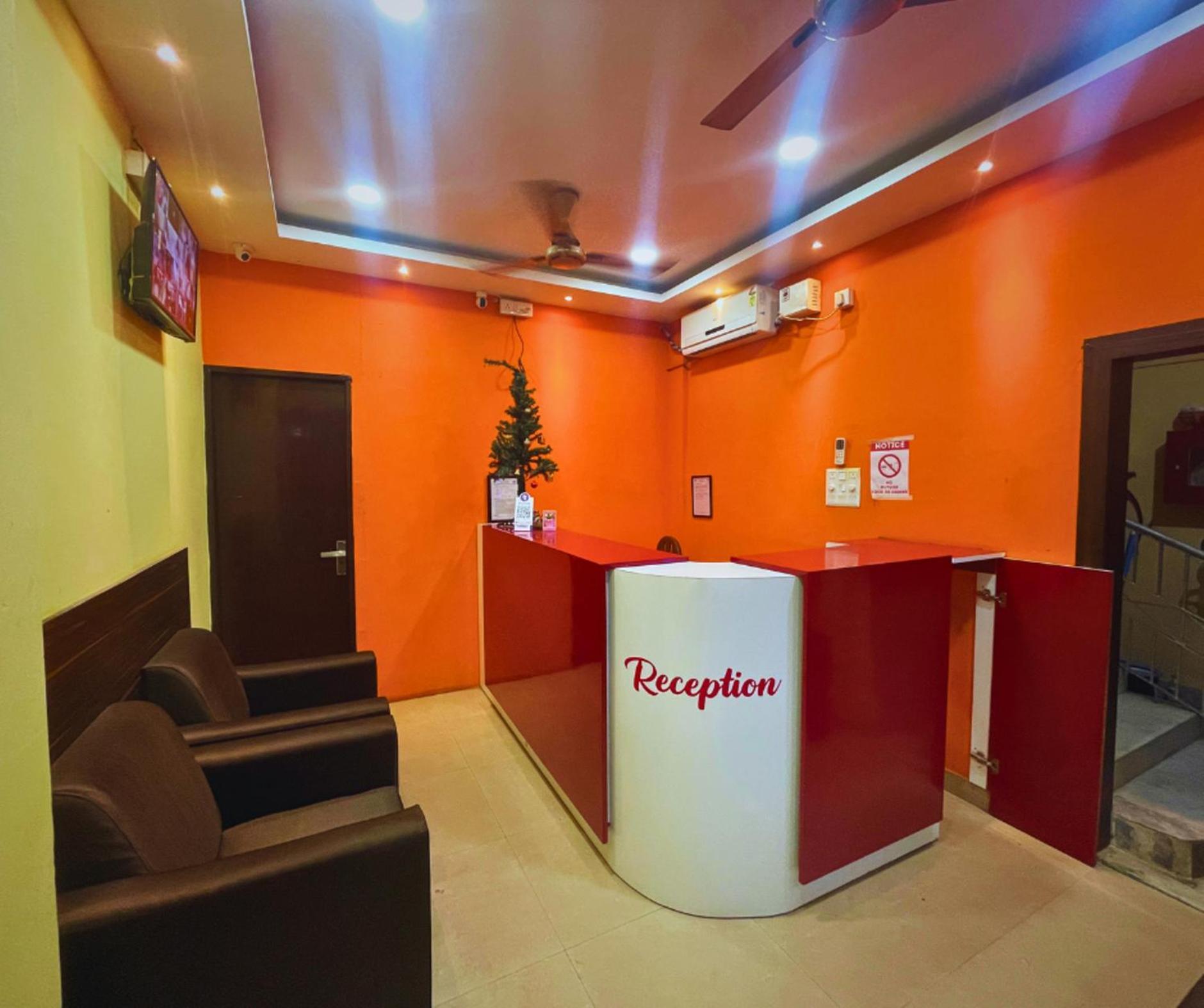 H K Residency Near Kalakshetra Hotell Guwahati Eksteriør bilde