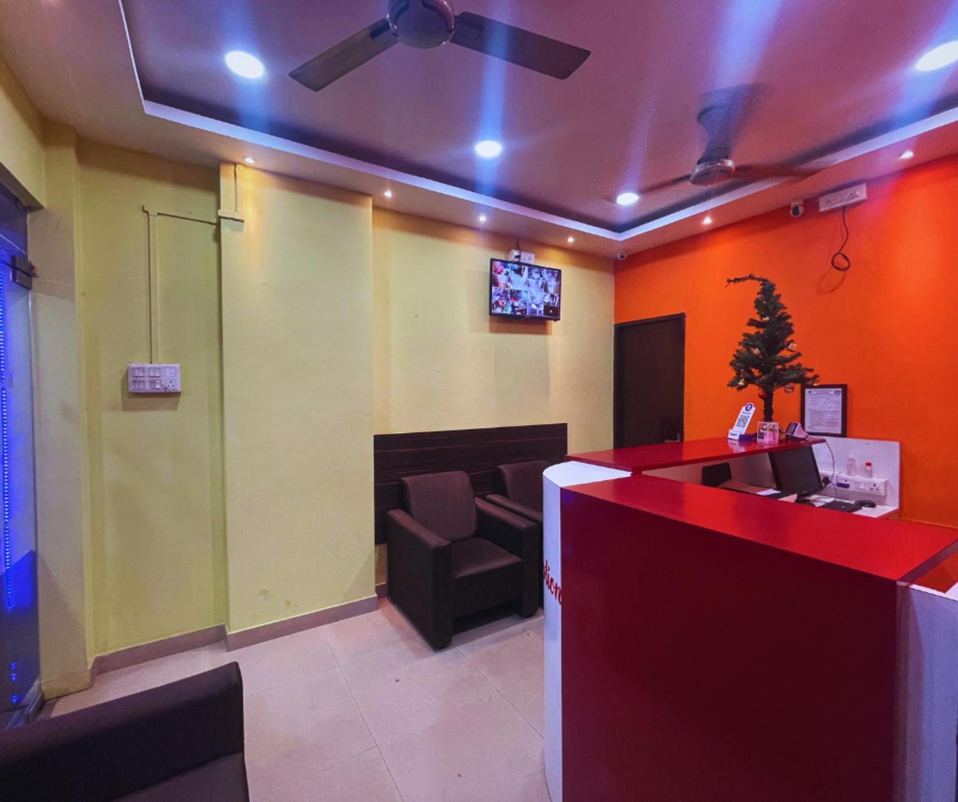 H K Residency Near Kalakshetra Hotell Guwahati Eksteriør bilde